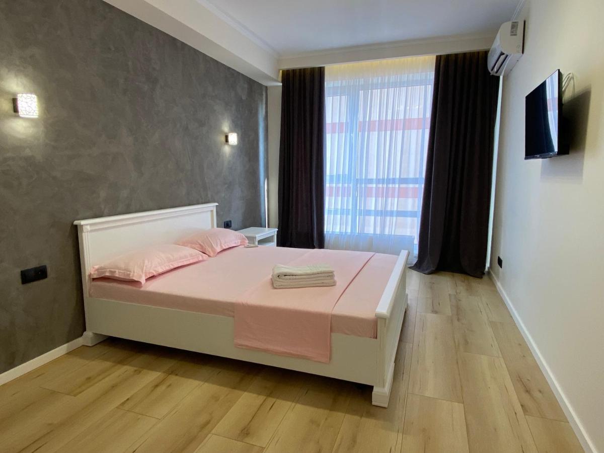 Apartament Lux Chişinau Exteriör bild