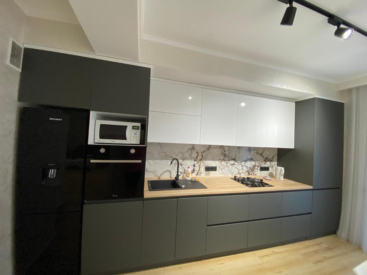 Apartament Lux Chişinau Exteriör bild