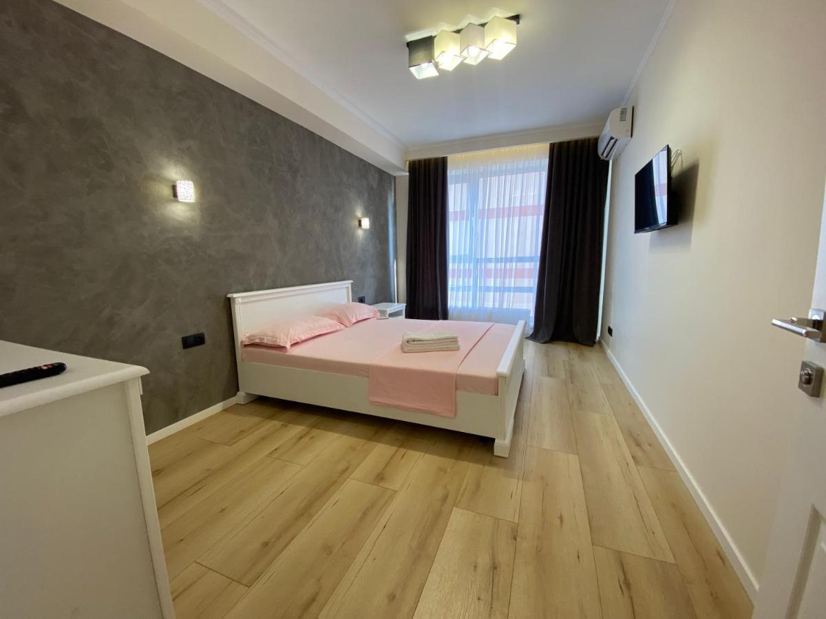 Apartament Lux Chişinau Exteriör bild