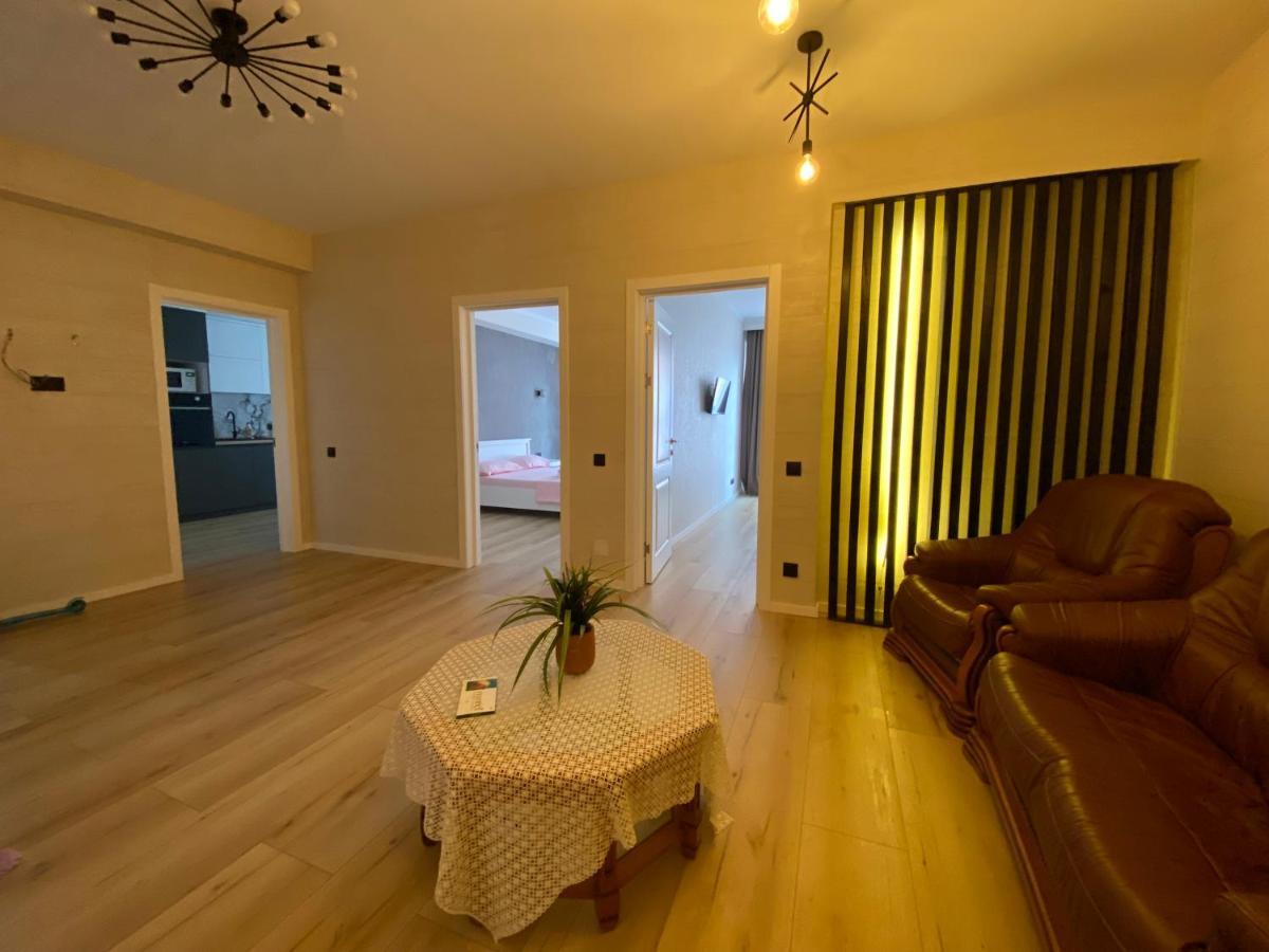 Apartament Lux Chişinau Exteriör bild