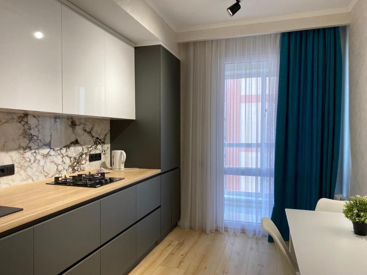 Apartament Lux Chişinau Exteriör bild