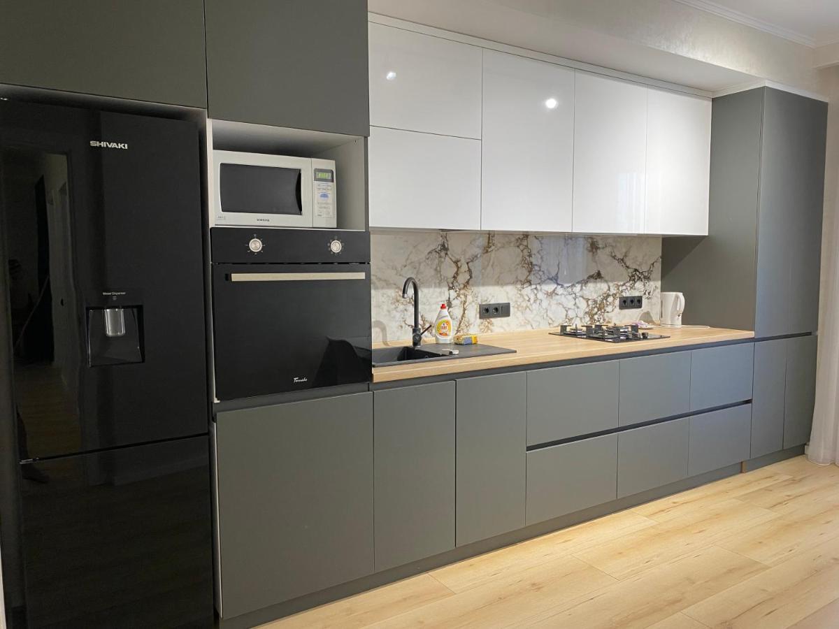 Apartament Lux Chişinau Exteriör bild