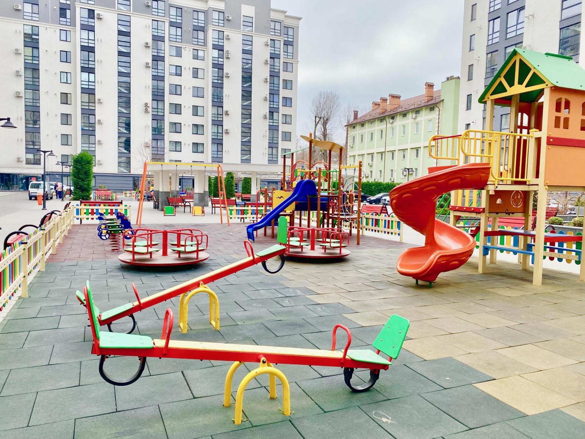 Apartament Lux Chişinau Exteriör bild